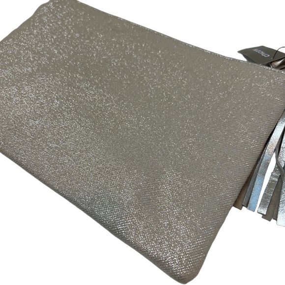 NWT Chico's Clutch Bag Beaded Embroidered Geometric Tassel Zipper Aqua Silver - Picture 6 of 11